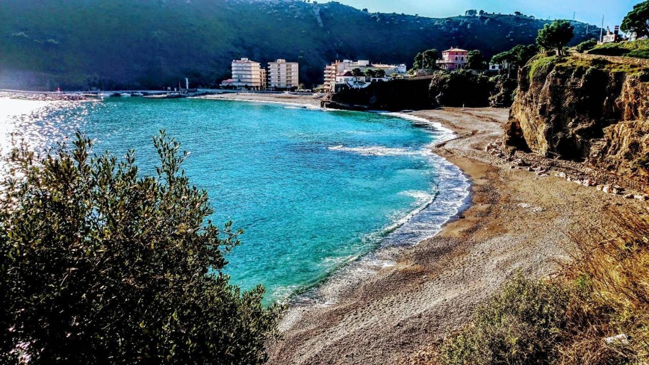 Caseta De Pescadors A Les Cales De Colera, 2ª Linea De Mar Exterior photo